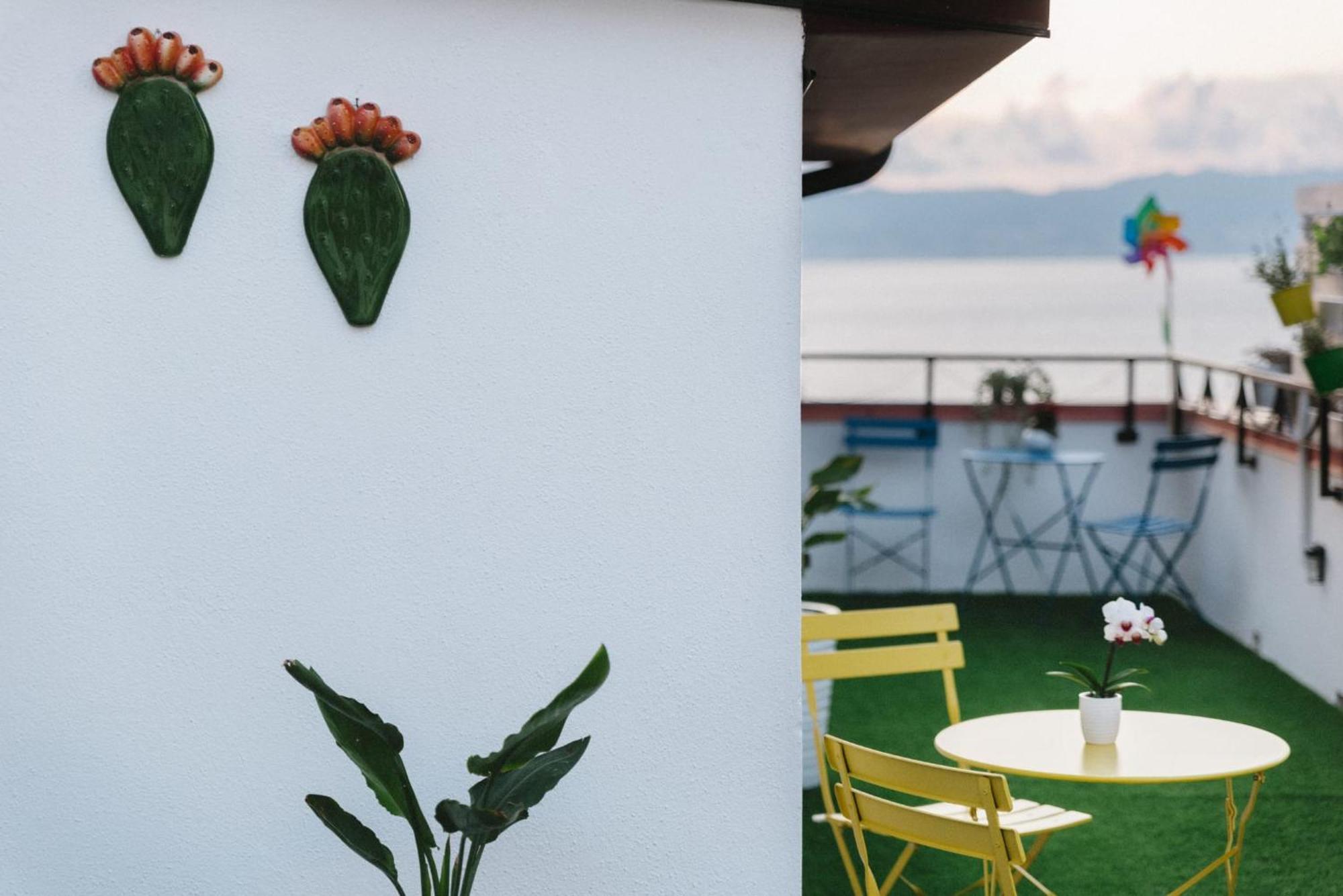 B&B Fuori Squadro - In Centro Con Terrazza Relax Vista Mare Реджо ди Калабрия Екстериор снимка