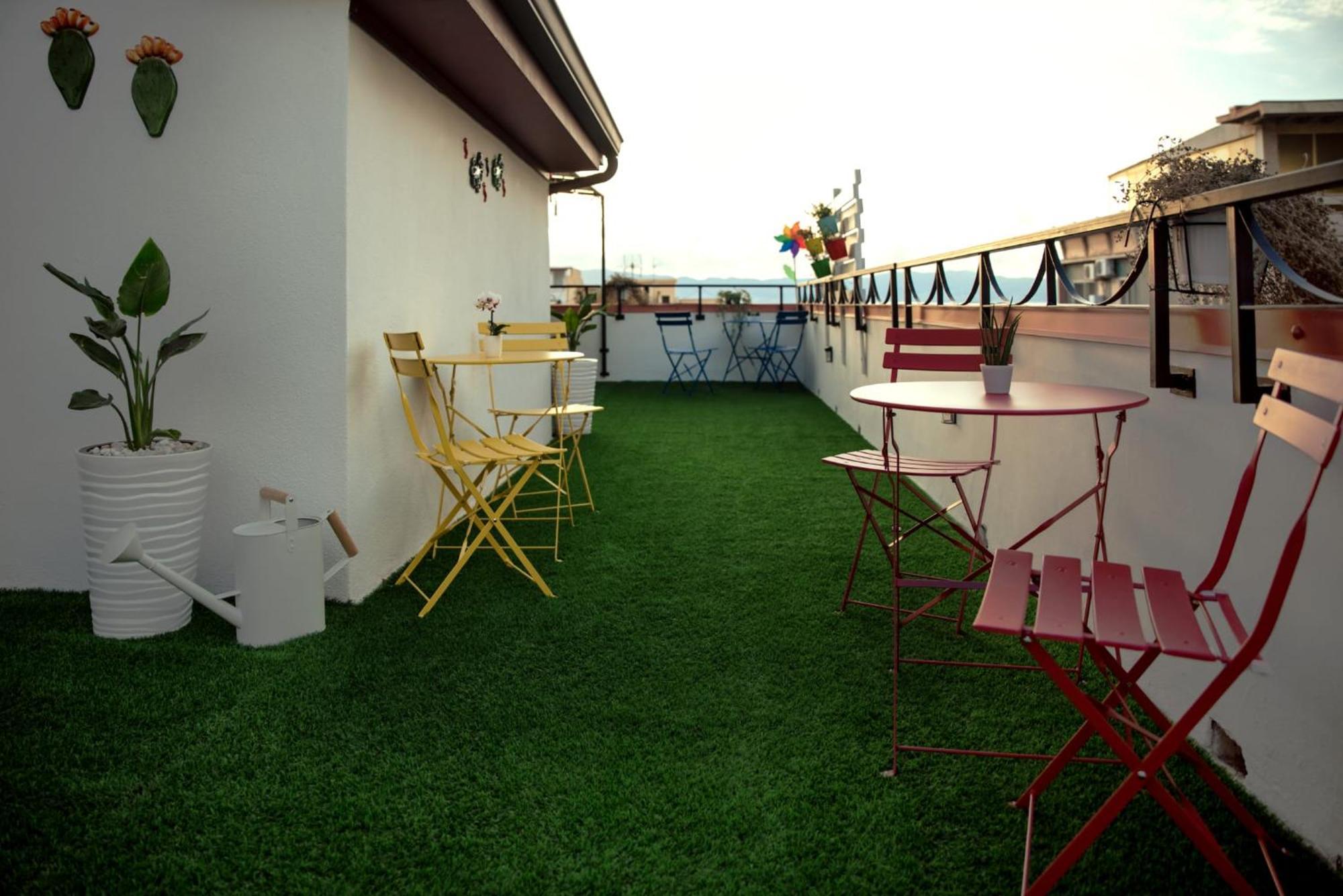 B&B Fuori Squadro - In Centro Con Terrazza Relax Vista Mare Реджо ди Калабрия Екстериор снимка