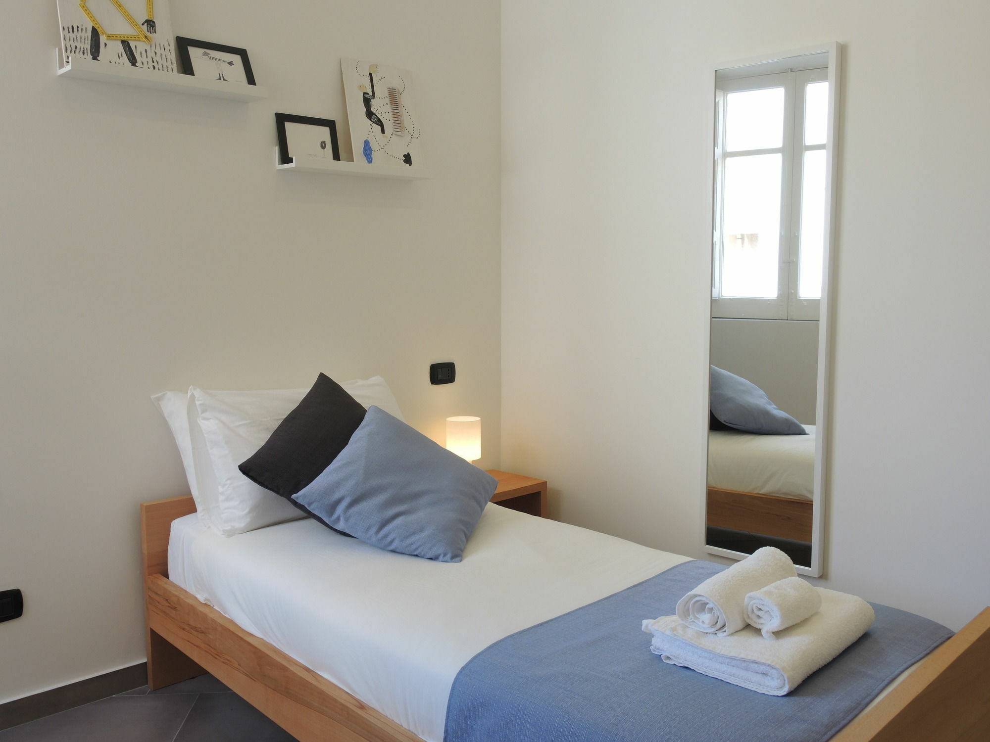 B&B Fuori Squadro - In Centro Con Terrazza Relax Vista Mare Реджо ди Калабрия Екстериор снимка